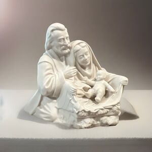 VTG 1981 Hand-Painted Christmas Nativity (Joseph,Mary,Jesus) Decor